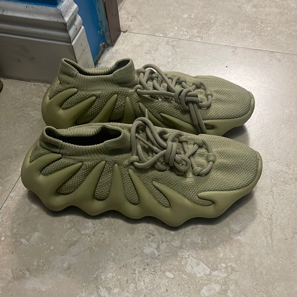 Yeezy 450 Resin